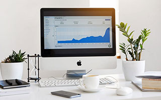 原来他俩是父子，父亲是国安名宿，儿子是U18新秀 已登陆英超球队